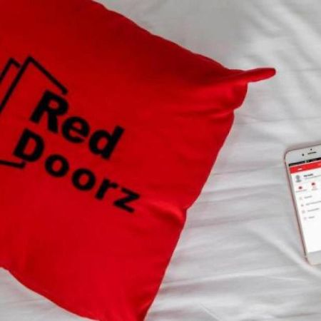 Reddoorz Near Seasons City Mall Yakarta Exterior foto