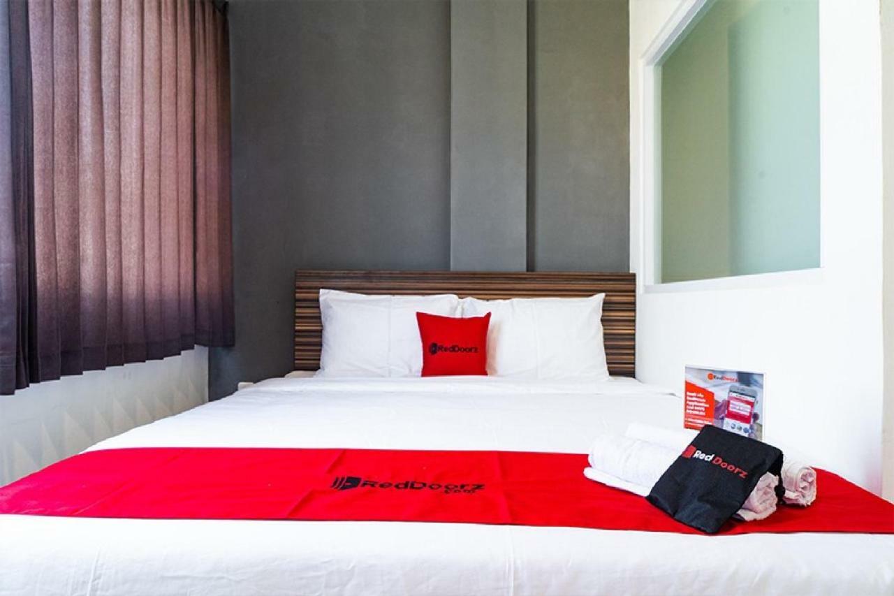 Reddoorz Near Seasons City Mall Yakarta Exterior foto